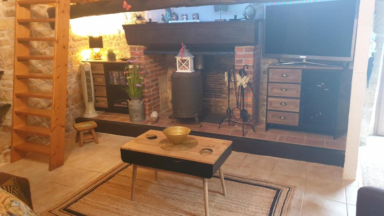 Chocolate Box Cottage Parzac Екстериор снимка