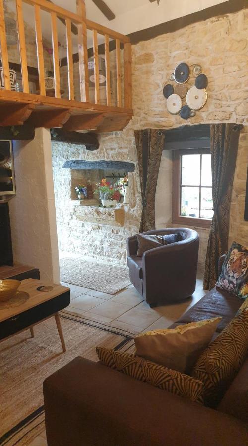 Chocolate Box Cottage Parzac Екстериор снимка