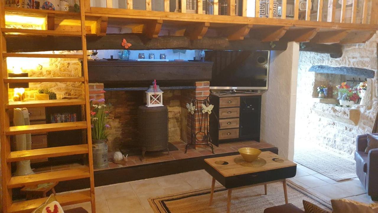 Chocolate Box Cottage Parzac Екстериор снимка