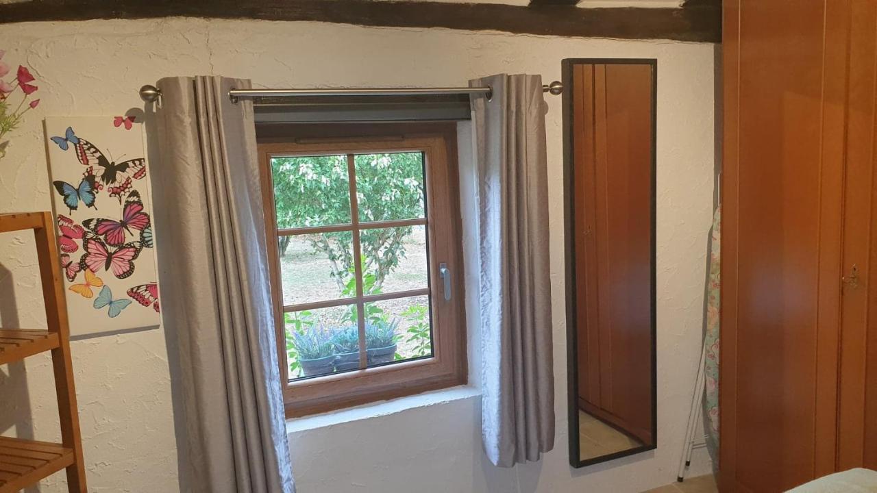 Chocolate Box Cottage Parzac Екстериор снимка